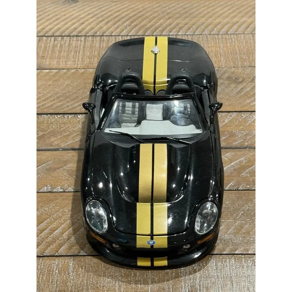 maisto 1999 shelby